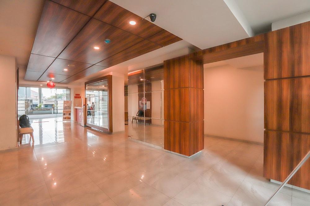 Flagship 210 Amethyst Kemayoran Джакарта Экстерьер фото